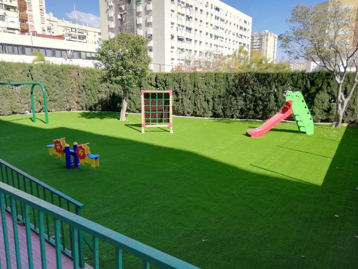 Apartamento Aurora Malaga Exterior photo