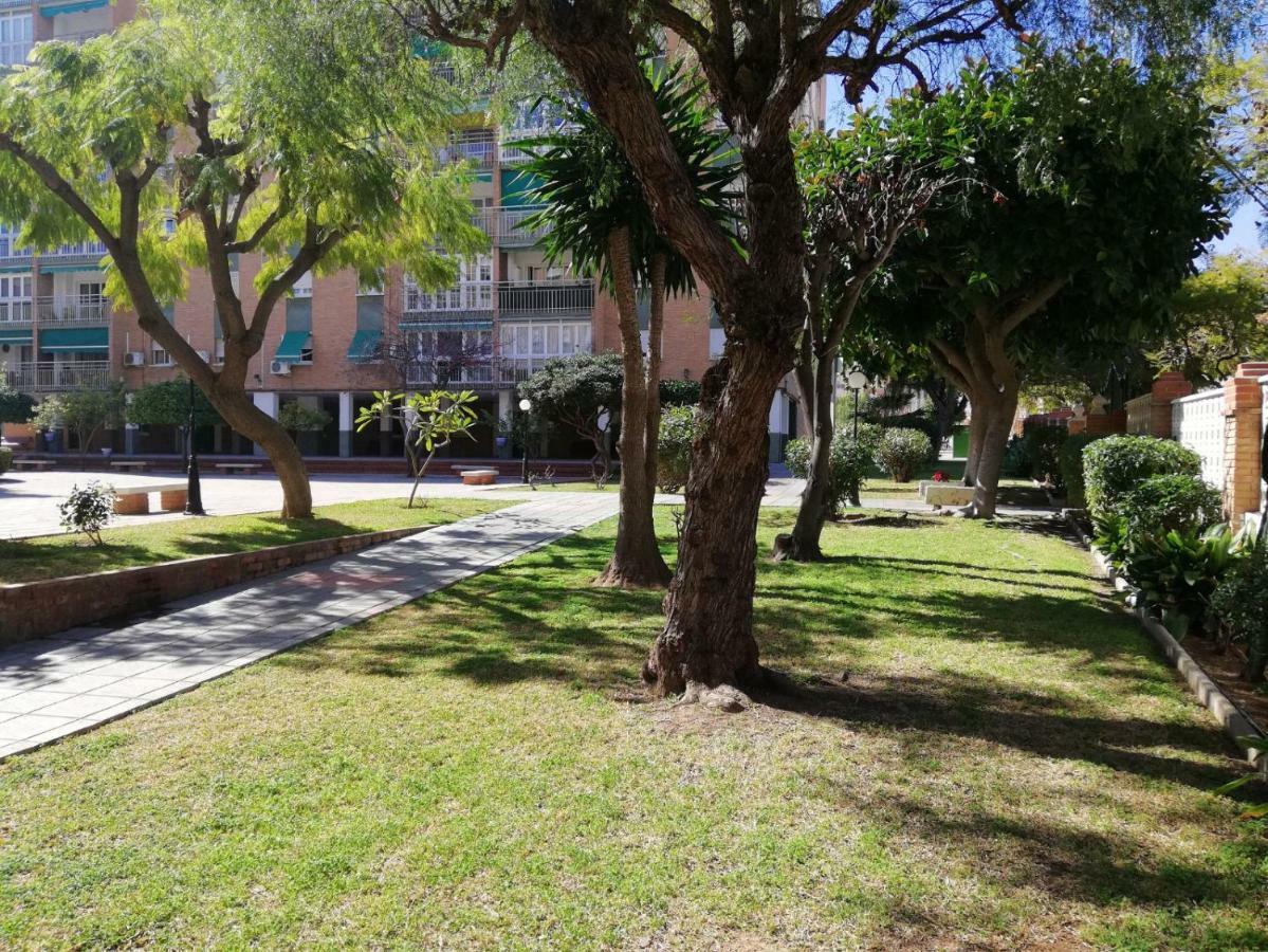 Apartamento Aurora Malaga Exterior photo