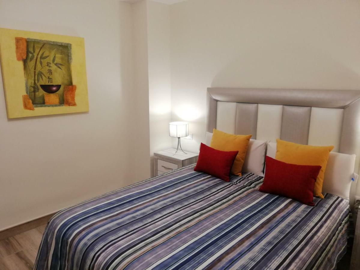Apartamento Aurora Malaga Exterior photo