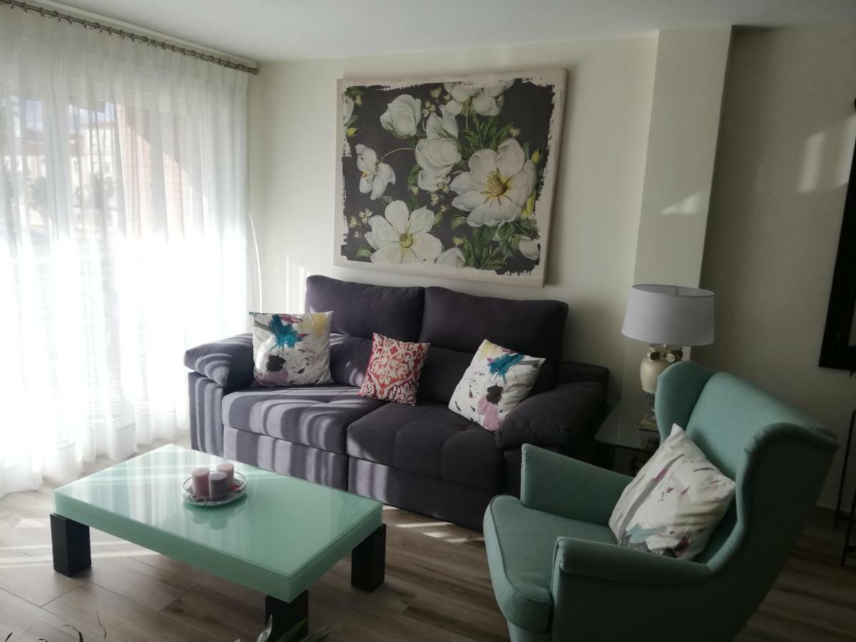 Apartamento Aurora Malaga Exterior photo