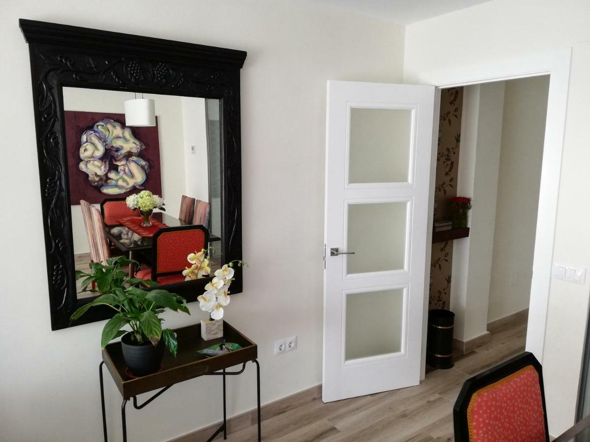 Apartamento Aurora Malaga Exterior photo
